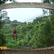 Xplor, Una aventura subterranea / An underground adventure