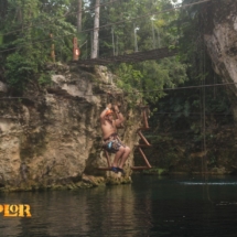 Xplor, Una aventura subterranea / An underground adventure