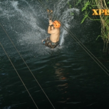 Xplor, Una aventura subterranea / An underground adventure