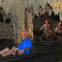 Xplor, Una aventura subterranea / An underground adventure